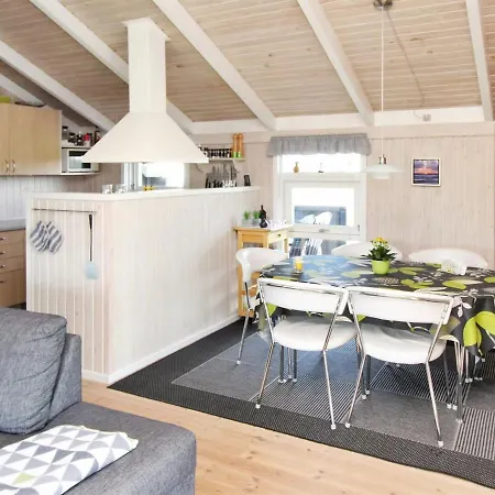 Sina - 300m From The Sea In Nw Jutland By Interhome Semesterbostad *