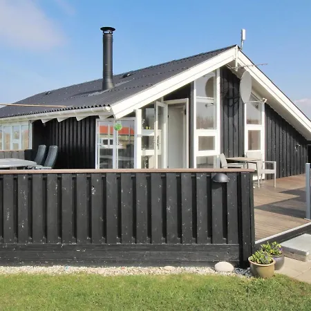 Sina - 300m From The Sea In Nw Jutland By Interhome *