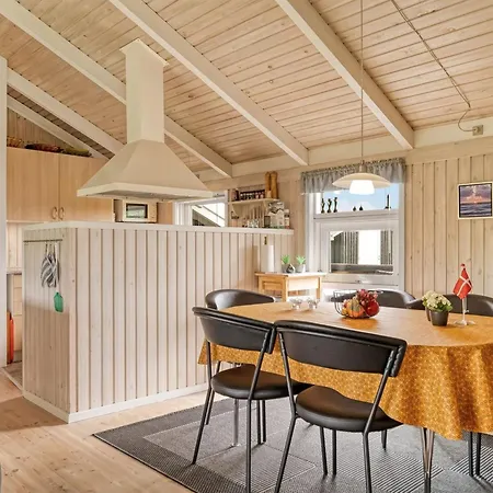 Sina - 300m From The Sea By Interhome Feriehus